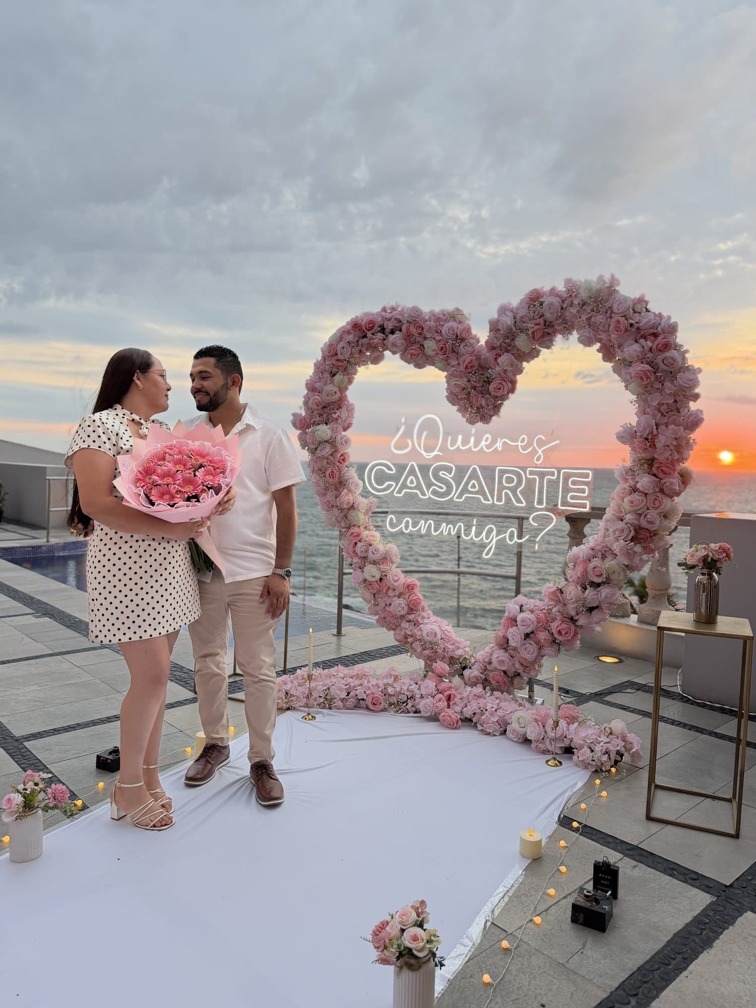 Media Luna Floral (Terraza Pearl Tower)